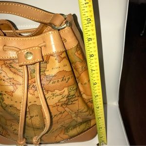 NEW! Alviero Martini🌍1A Classe Brown Geo Print Bucket Bag